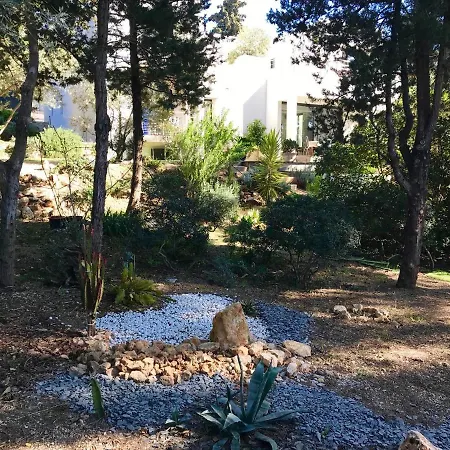 Lucienne , T2 4 Etoiles Avec Garage, Dans Les Calanques Дом отдыха Бандоль