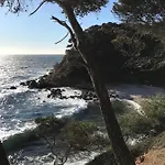 Lucienne , T2 4 Etoiles Avec Garage, Dans Les Calanques Vakantiehuis