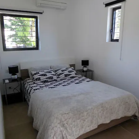Lucienne , T2 4 Etoiles Avec Garage, Dans Les Calanques Дом отдыха