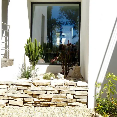 Lucienne , T2 4 Etoiles Avec Garage, Dans Les Calanques Bandol